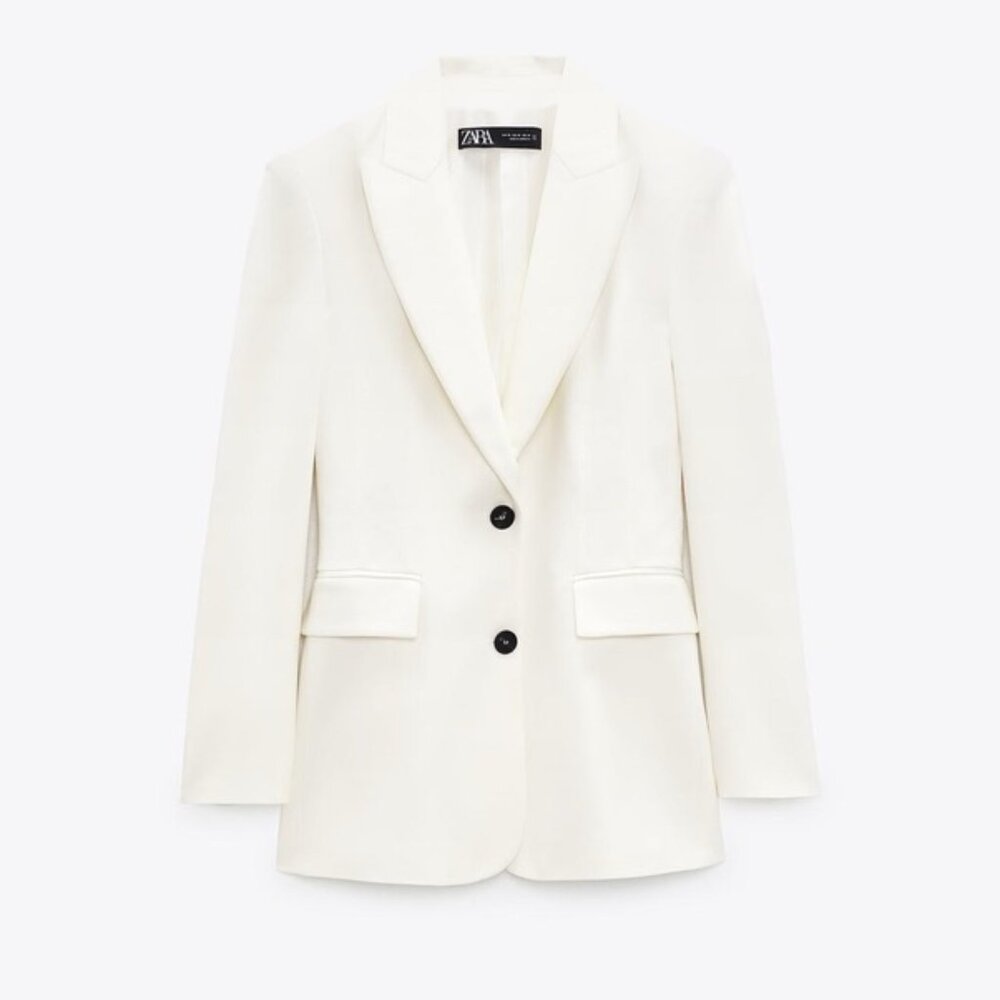 NWT Zara White Blazer with Black Buttons XS